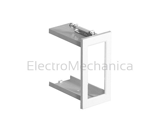 EX02 P/MNT ADAPTOR WITHOUT SCREWS