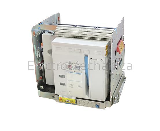 HWA332A3 3200A 3P D/OUT ISOLATOR