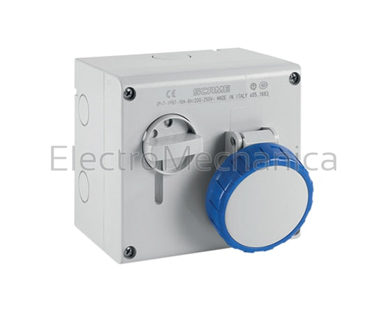 505.1686 16A 3P+E IP67 SURF SWITCH SOCKET