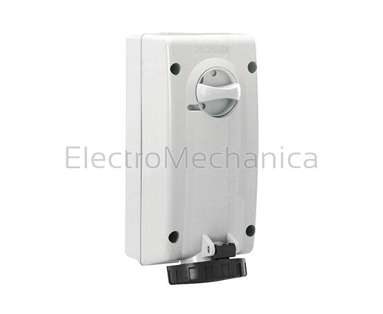 561.32877 4PIN 32A SURF ADV2 SW SOCKET